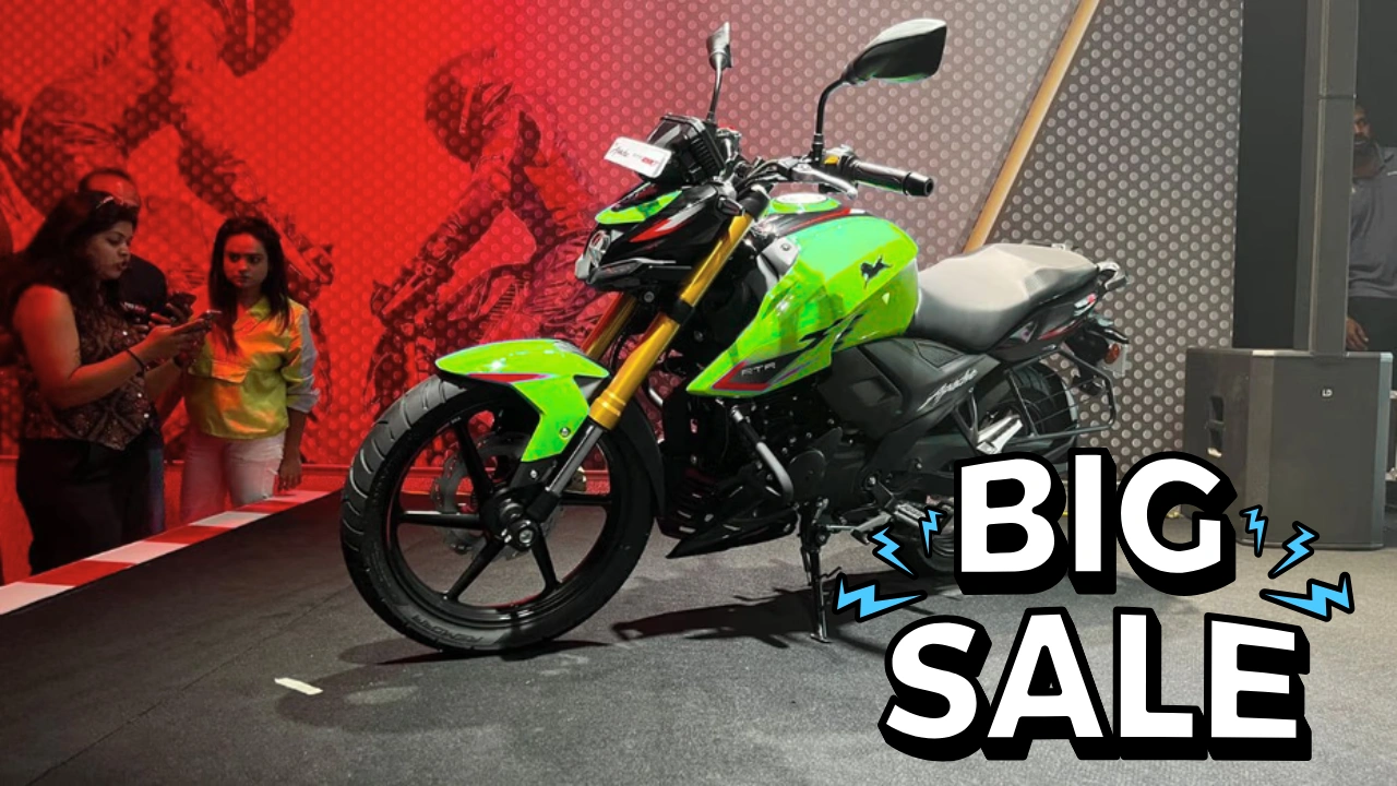 2025 TVS Apache 200 4V
